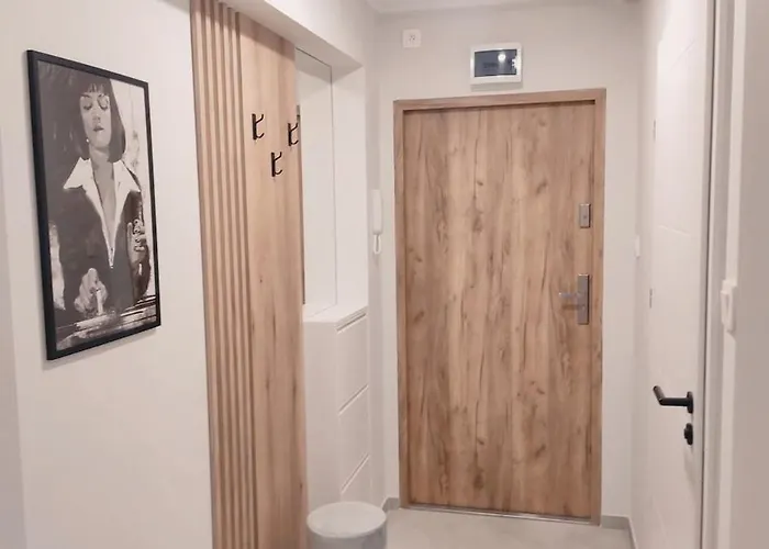 Апартаменти Przytulne Mieszkanie Blisko Centrum